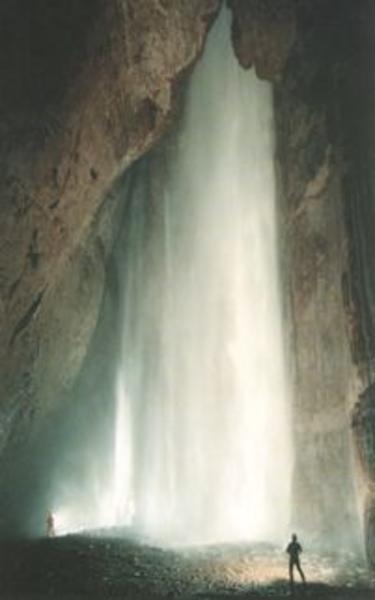 Thumbnail of photo from this article